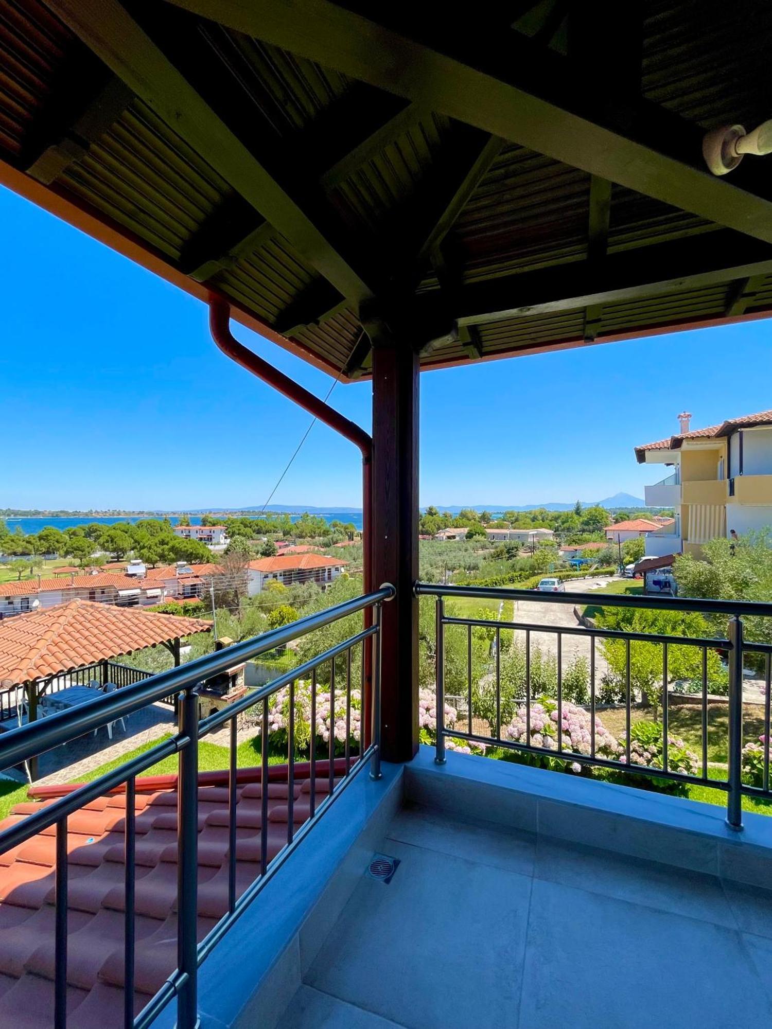 Anna Dani Apartments ブアブロウ エクステリア 写真